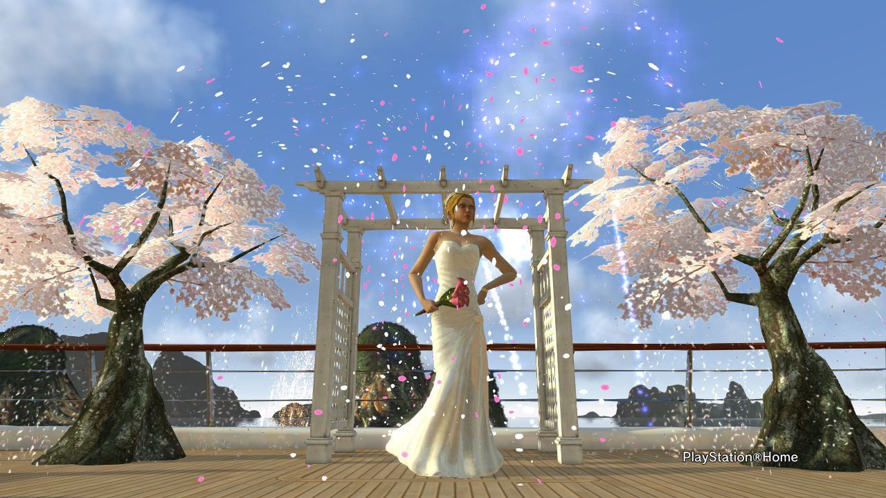 The Ladies Fashion Runway, C.Birch, Jul 12, 2012, 11:45 PM, YourPSHome.net, jpg, PlayStation(R)Home Picture 12-7-2012 23-37-06.jpg