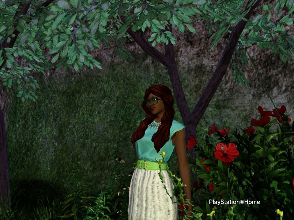 The Ladies Fashion Runway, Gojin, Aug 21, 2012, 2:27 AM, YourPSHome.net, jpg, PlayStation(R)Home Picture 8-19-2012 3-54-22.jpg