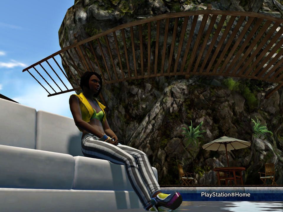 The Ladies Fashion Runway, Gojin, Sep 6, 2012, 9:48 PM, YourPSHome.net, jpg, PlayStation(R)Home Picture 9-6-2012 2-26-40.jpg