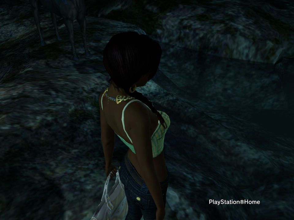 The Ladies Fashion Runway, Gojin, Sep 6, 2012, 9:48 PM, YourPSHome.net, jpg, PlayStation(R)Home Picture 9-6-2012 3-35-30.jpg